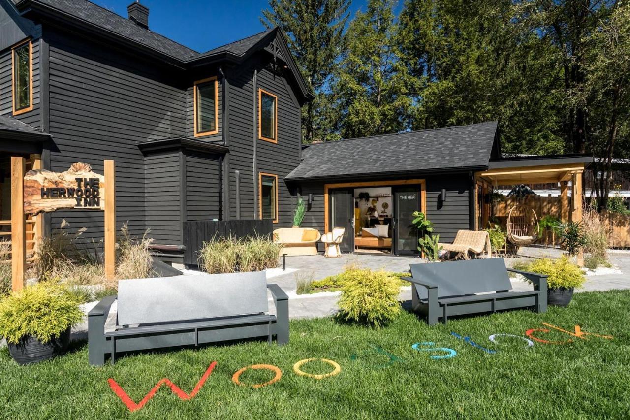 The Herwood Inn Woodstock Exterior photo